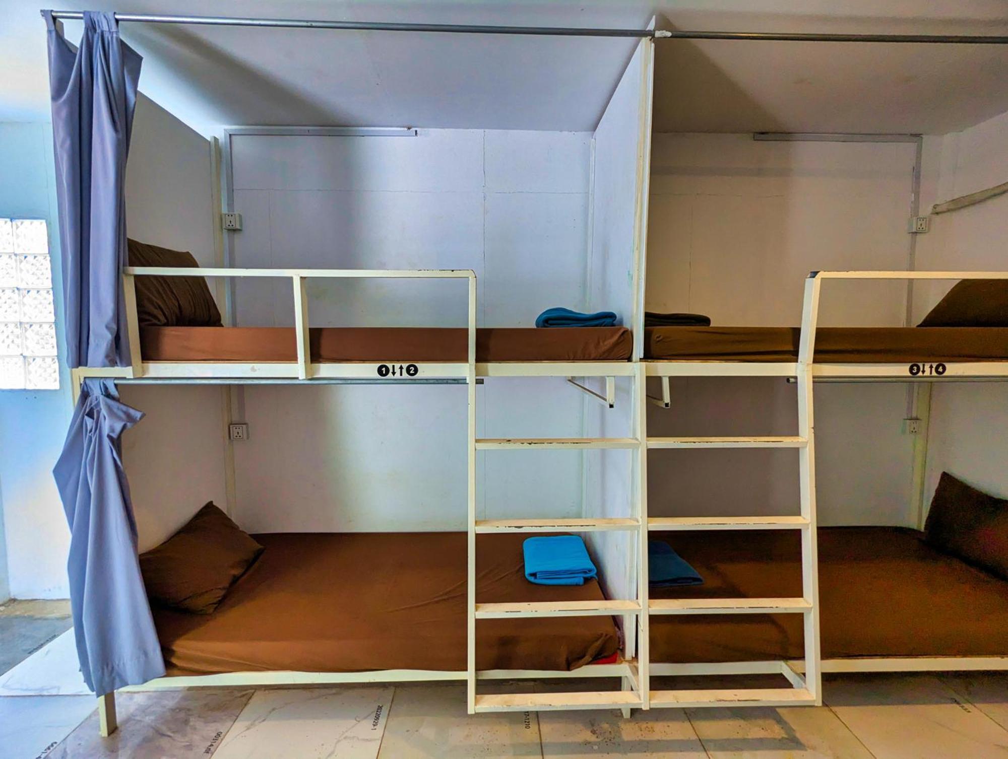 Koh Rong Beach Hostel And Bungalows Kaoh Touch Экстерьер фото